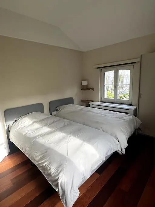 بيت للعطل Charmante Maison Dans Un Coin De Verdure A Boitsfort بروكسل بلجيكا