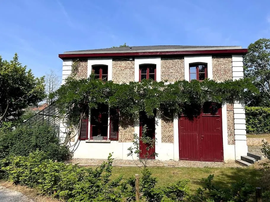 Charmante Maison Dans Un Coin De Verdure A Boitsfort بروكسل